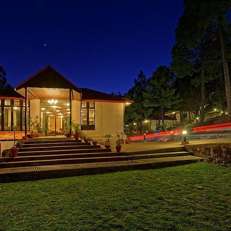 Отель Arcadian Blue Pines Муррее Экстерьер фото